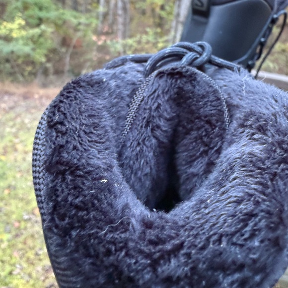 NWT - Salomon Men's Black Snow Boots DISCLOSURE: TAGS FELL OFF, NO TAGS - Picture 10 of 13